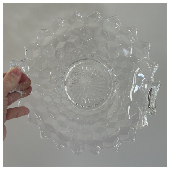 Vintage Fostoria American Handled Tray/Serving Plate Bowl 10" Curved Handles LN - Picture 2 of 5